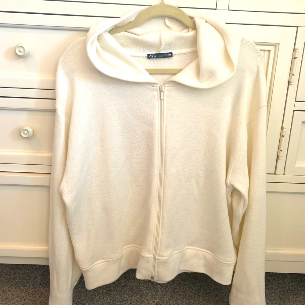 Zara ivory hoodie